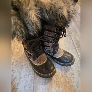 Sorel Womens Joan of Arc Boots Size 7 brown Leather Faux Fur Lace up